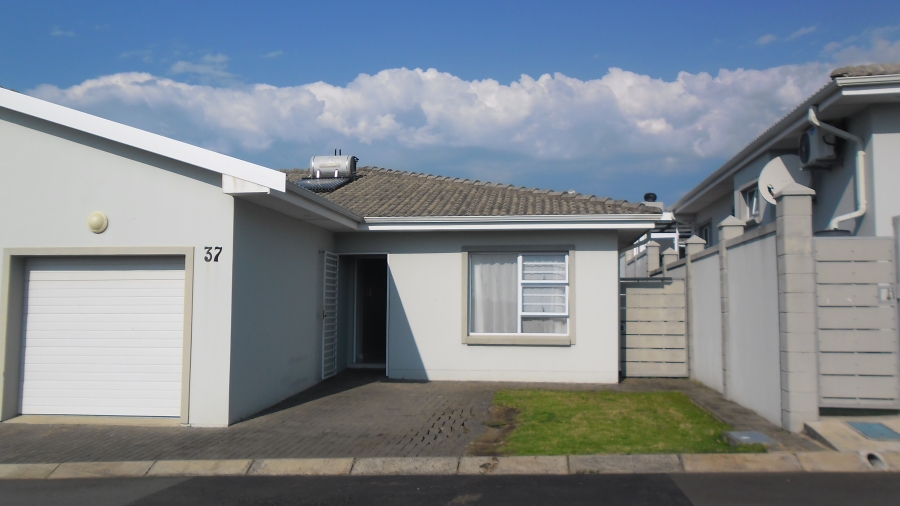 2 Bedroom Property for Sale in Gonubie North Eastern Cape